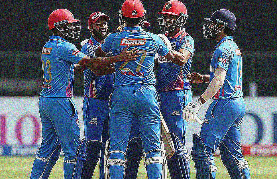 ফাঁকা ঘরের বিশ্লেষণ: ক্রিকেট পাণ্ডিত্য যখন রসিদ ছাড়াই ছাপা হয়