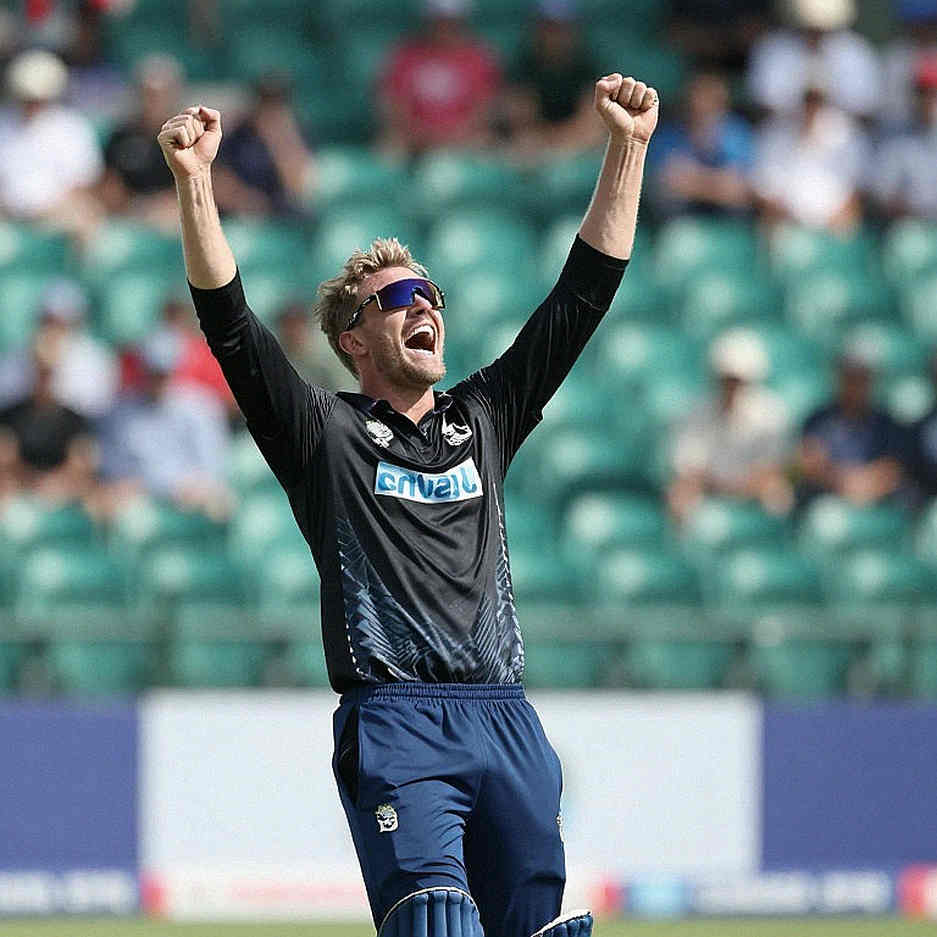 খাতা থেকে লেজার: ক্রিকেটের স্থানান্তর বাজারে ব্লকচেইন কোথায় কাজে দেয়, কোথায় দেয় না